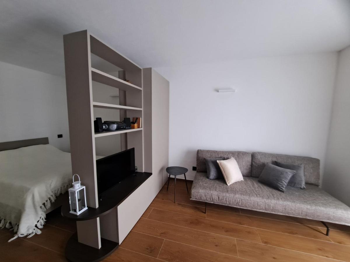 Petit Nid Appartement La Salle Buitenkant foto