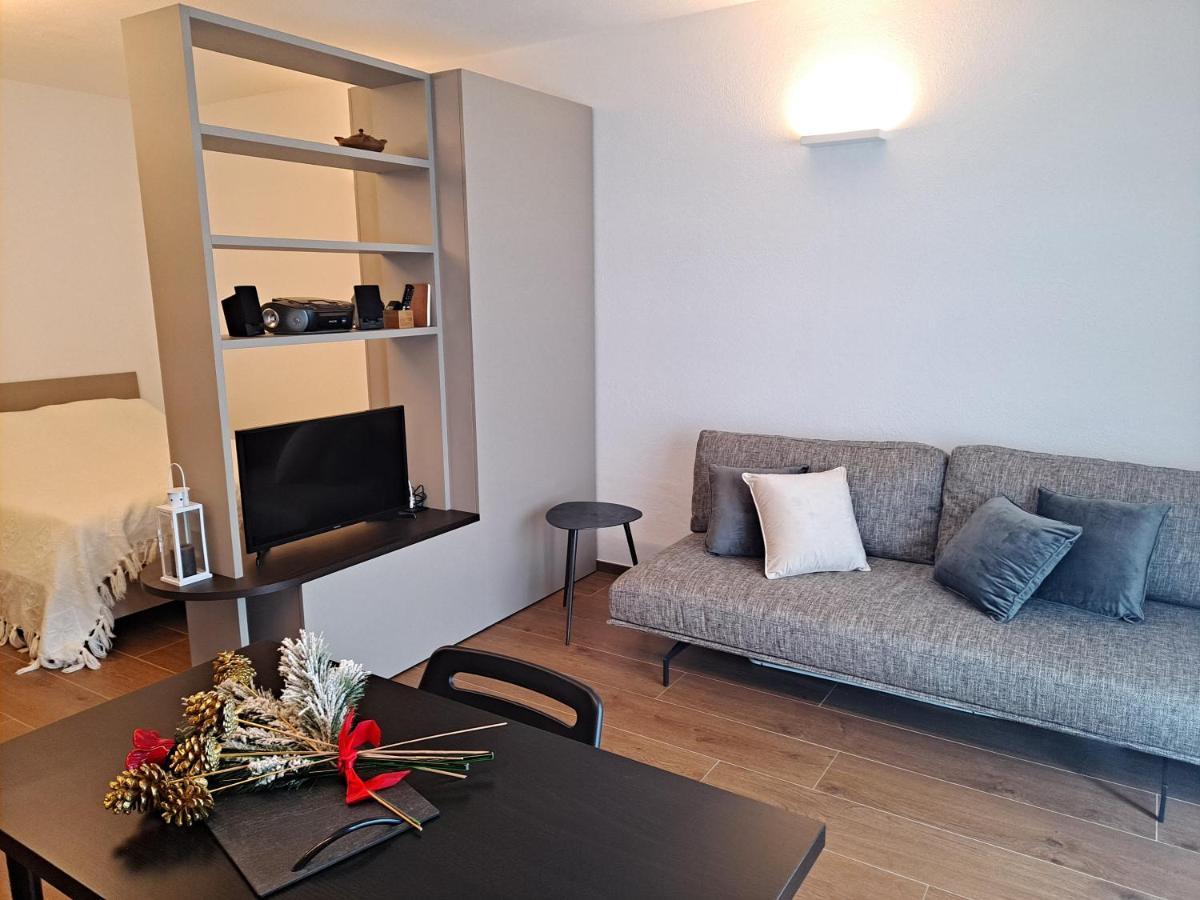 Petit Nid Appartement La Salle Buitenkant foto